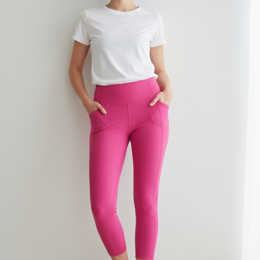 Vibrant Pink Lululemon Leggings NWOT‎